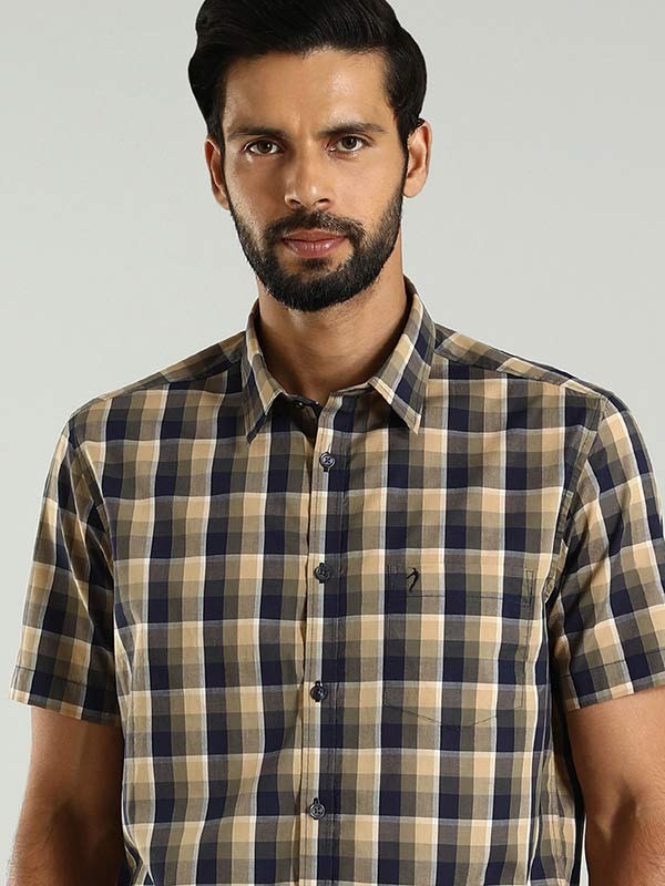 Indian Terrain Men's Regular Fit Half Sleeve Checkered Multicolor Shirt